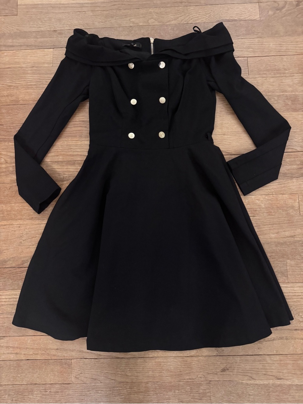 Eureka Babylon Black Mini Length Off The Shoulder Dress - Size 10 (EU 42)
 b66
